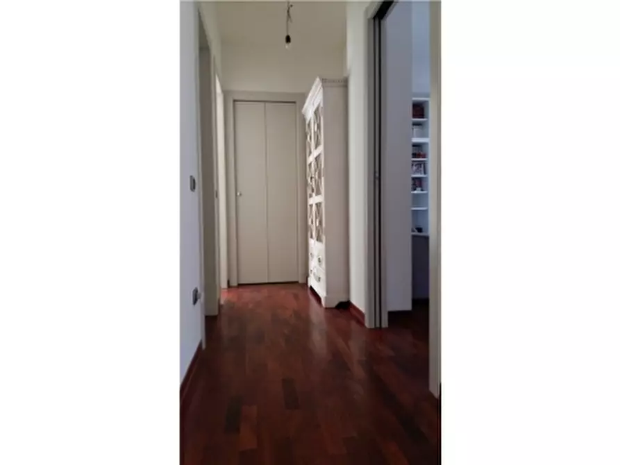 Immagine 6 di Appartamento in vendita  a Empoli