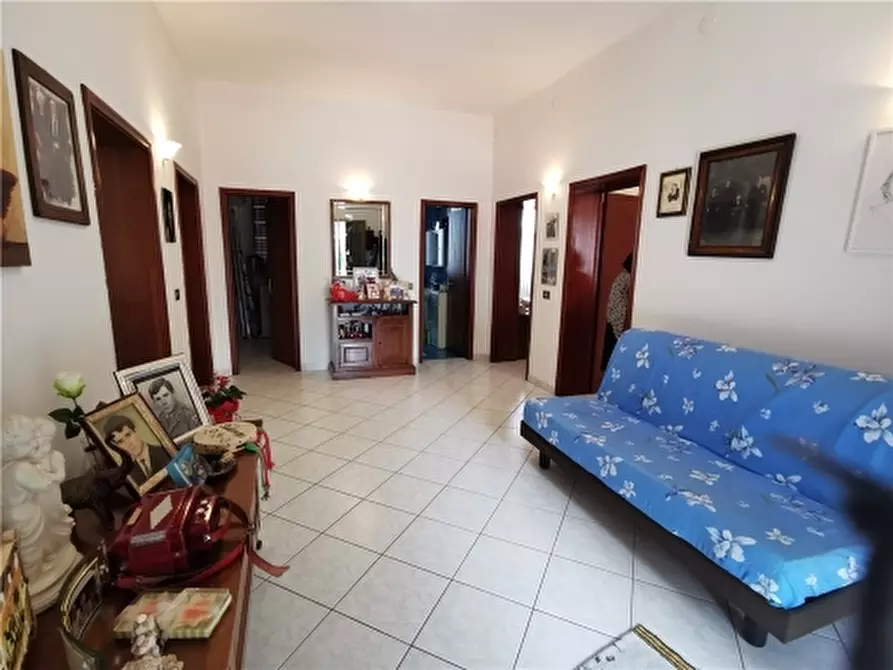 Immagine 21 di Appartamento in vendita  a Empoli