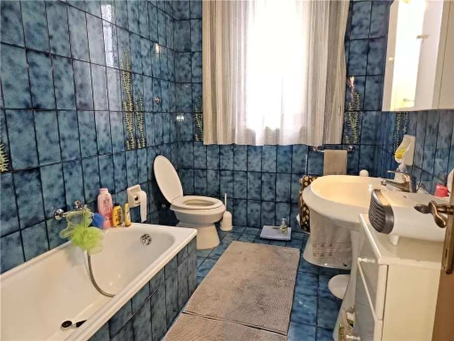 Immagine 23 di Appartamento in vendita  a Empoli