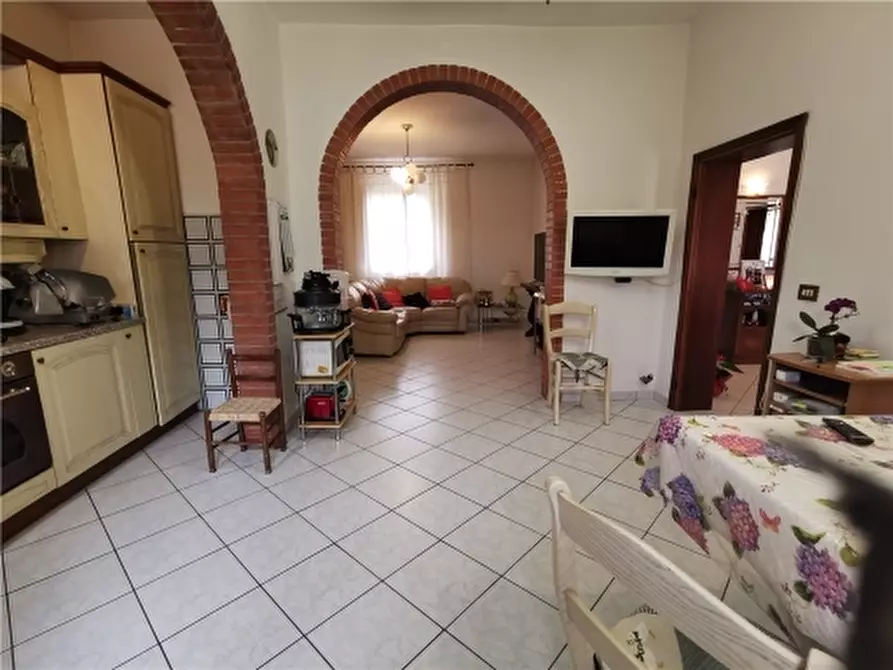 Immagine 33 di Appartamento in vendita  a Empoli