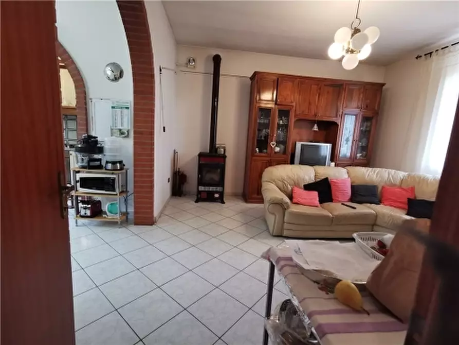 Immagine 38 di Appartamento in vendita  a Empoli