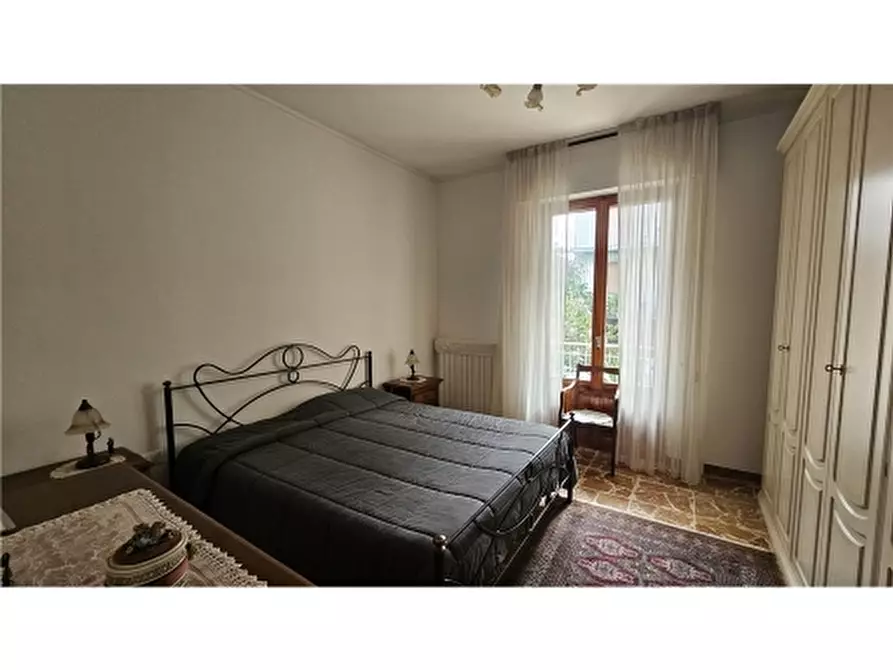 Immagine 16 di Appartamento in vendita  a Empoli