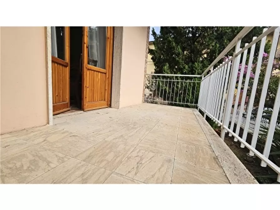 Immagine 17 di Appartamento in vendita  a Empoli