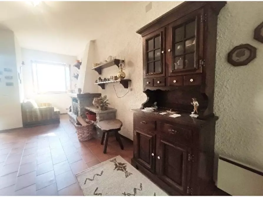 Immagine 3 di Appartamento in vendita  a Fiumalbo