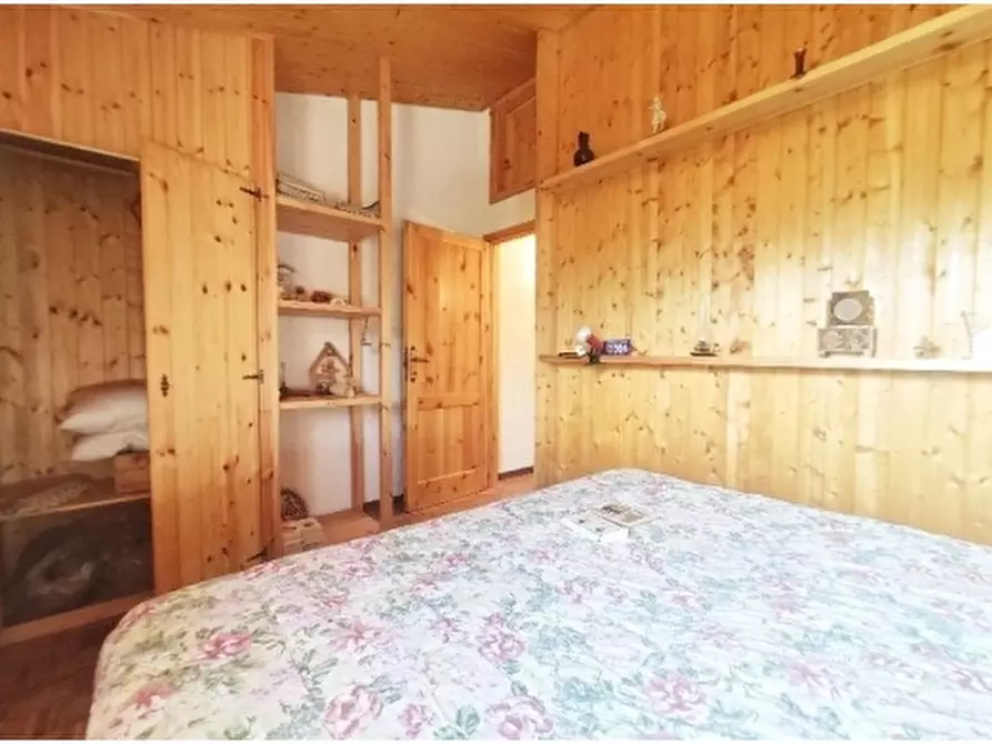 Immagine 14 di Appartamento in vendita  a Fiumalbo