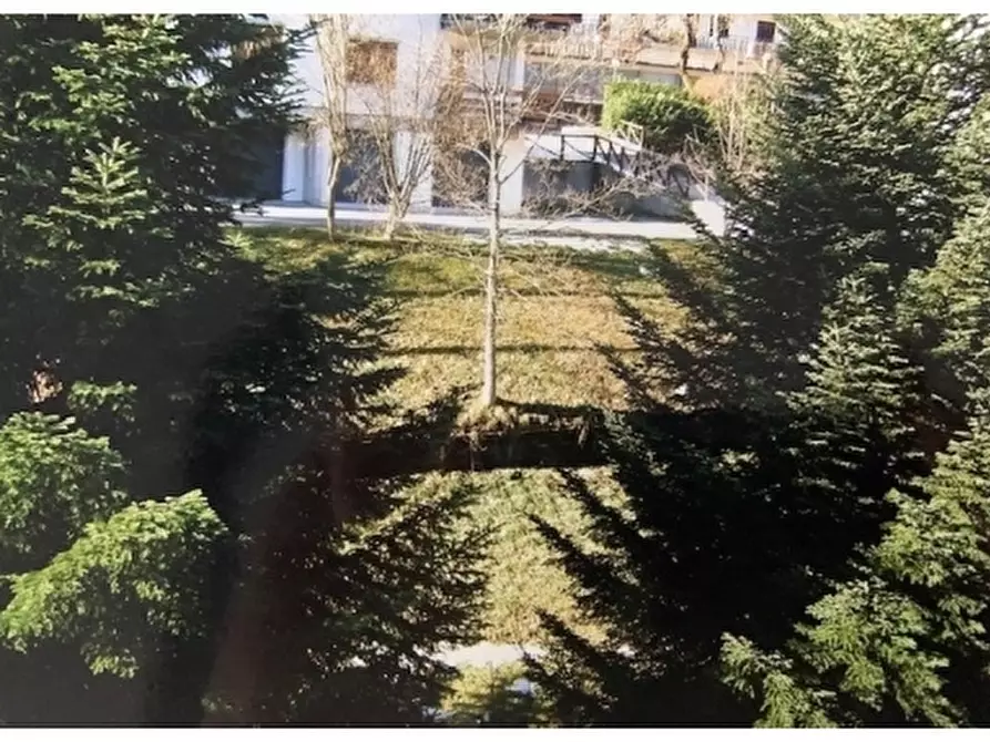 Immagine 21 di Appartamento in vendita  a Fiumalbo