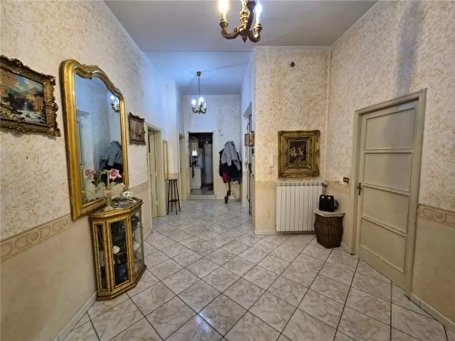 Immagine 8 di Appartamento in vendita  a Fucecchio