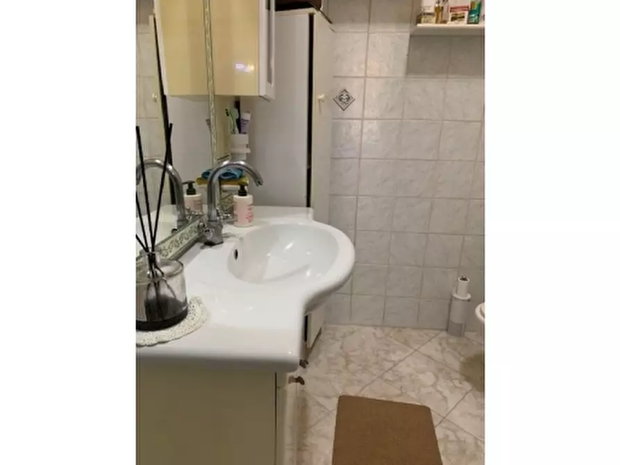 Immagine 17 di Appartamento in vendita  a Fucecchio