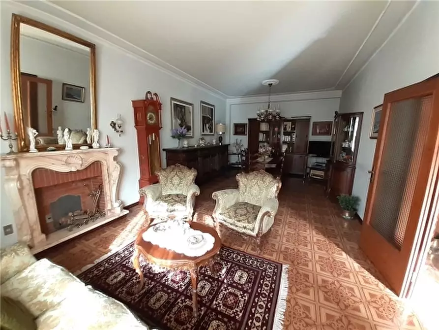 Immagine 4 di Appartamento in vendita  a Empoli