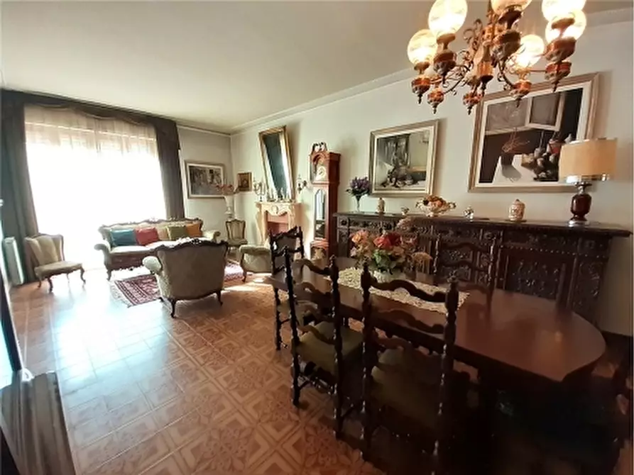 Immagine 6 di Appartamento in vendita  a Empoli