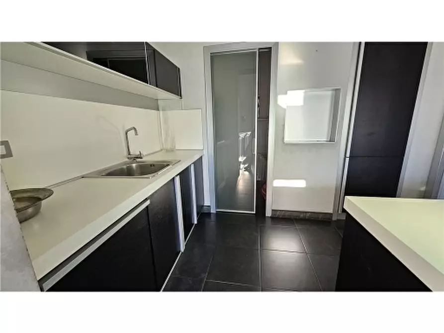 Immagine 7 di Appartamento in vendita  a Empoli