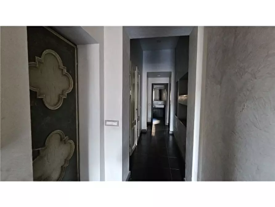 Immagine 9 di Appartamento in vendita  a Empoli