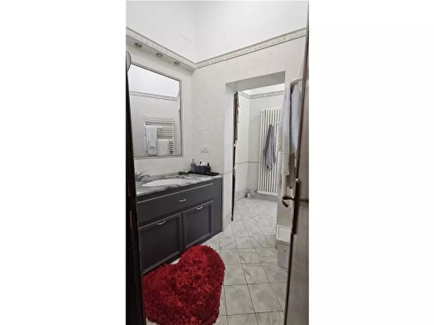 Immagine 16 di Appartamento in vendita  a Montelupo Fiorentino