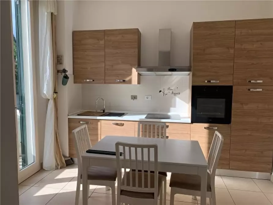 Immagine 9 di Appartamento in vendita  a Empoli