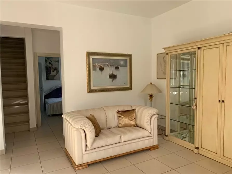 Immagine 13 di Appartamento in vendita  a Empoli