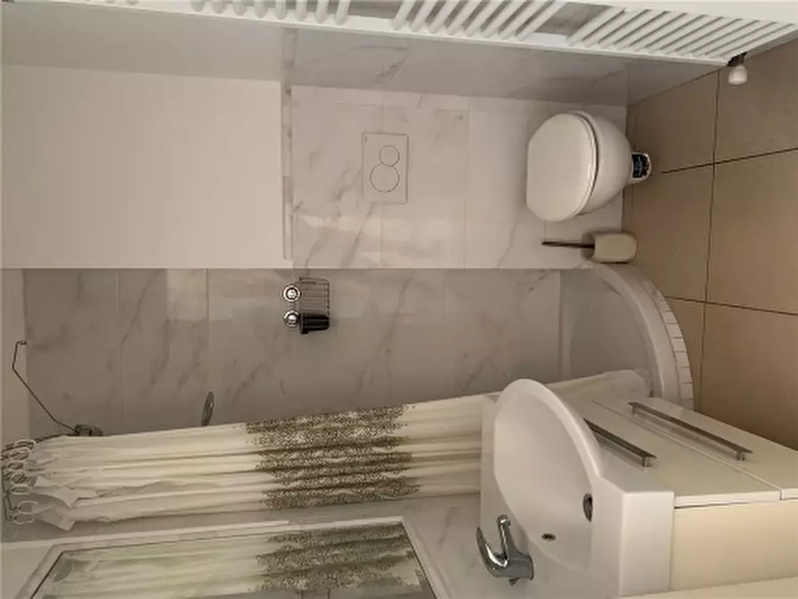 Immagine 18 di Appartamento in vendita  a Empoli