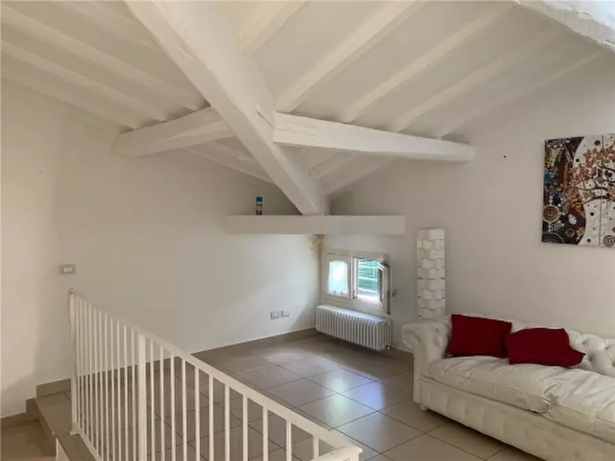 Immagine 21 di Appartamento in vendita  a Empoli