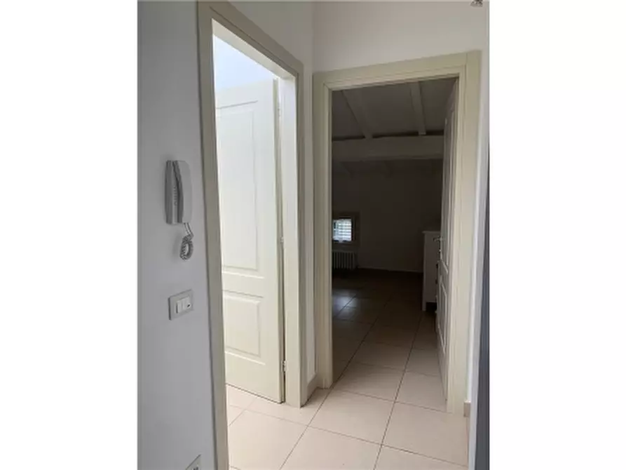 Immagine 27 di Appartamento in vendita  a Empoli