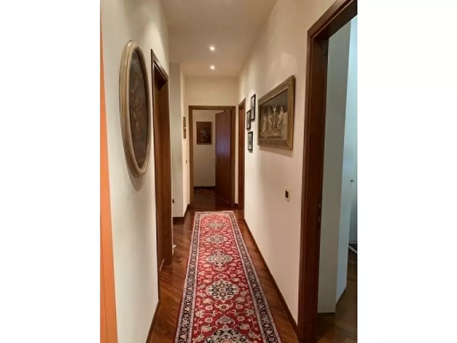 Immagine 35 di Appartamento in vendita  a Empoli