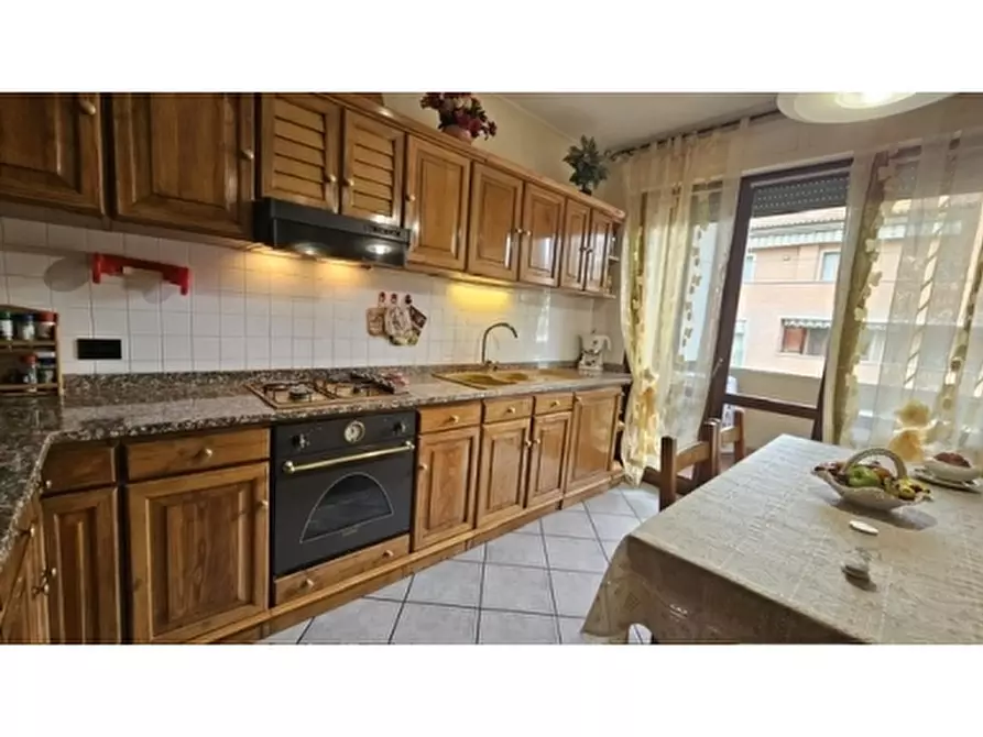 Immagine 7 di Appartamento in vendita  a Castelfiorentino