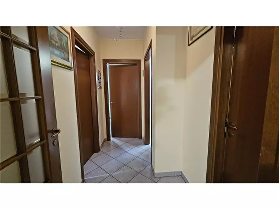 Immagine 16 di Appartamento in vendita  a Castelfiorentino