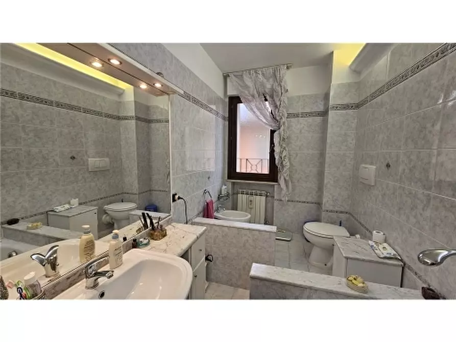 Immagine 28 di Appartamento in vendita  a Castelfiorentino