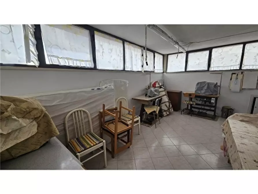 Immagine 35 di Appartamento in vendita  a Castelfiorentino