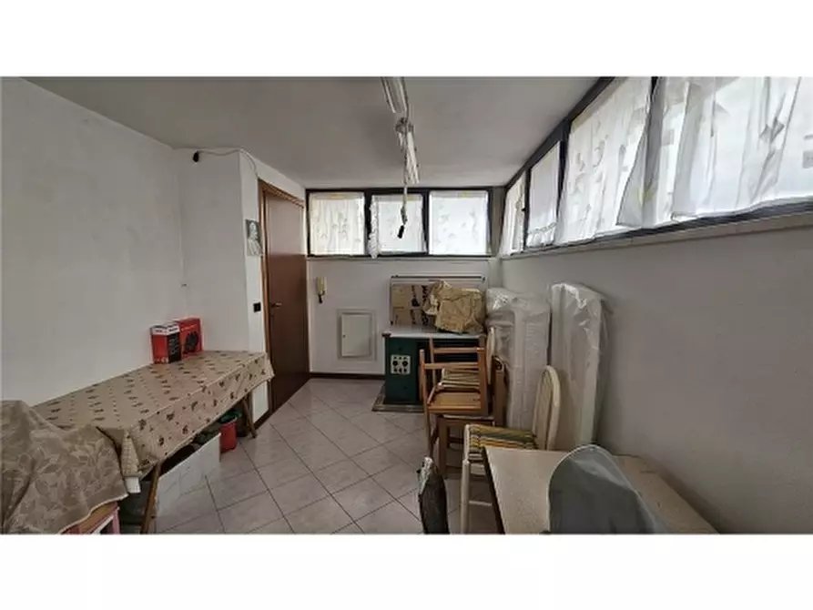 Immagine 36 di Appartamento in vendita  a Castelfiorentino