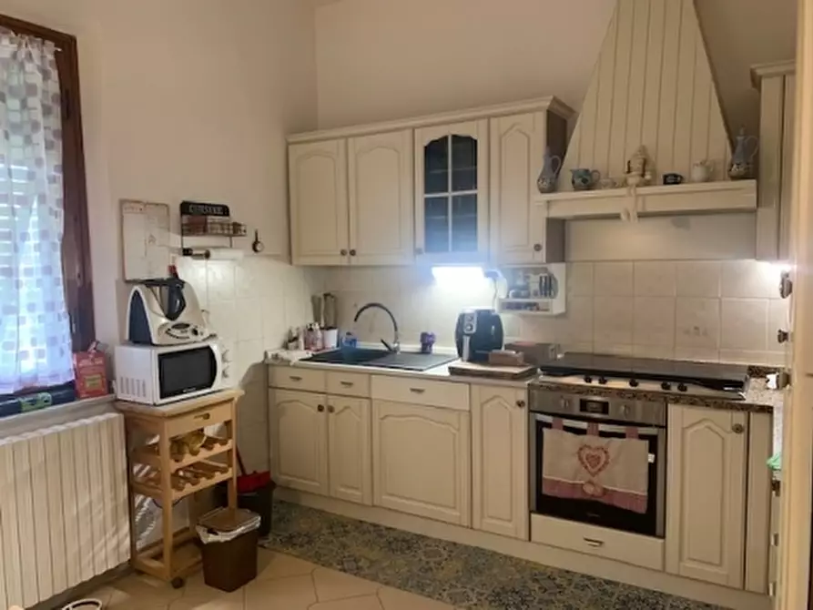 Immagine 6 di Appartamento in vendita  a Empoli