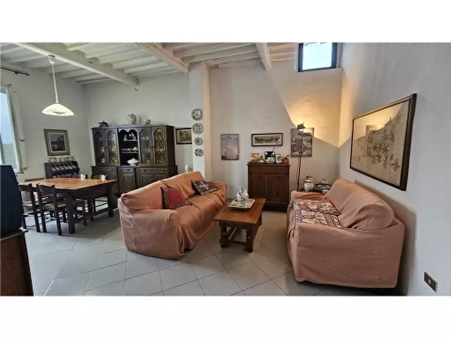 Immagine 2 di Appartamento in vendita  a Montelupo Fiorentino