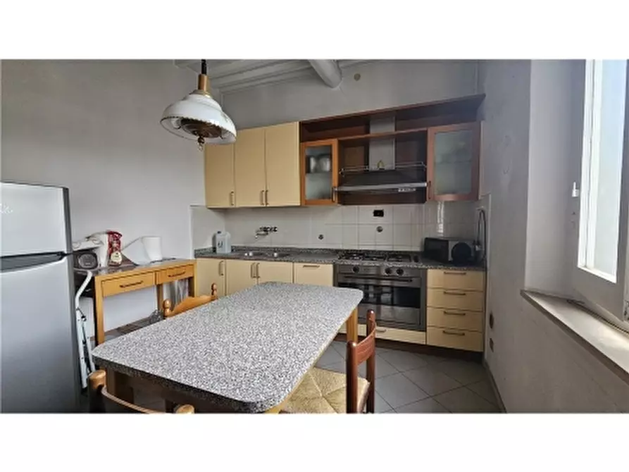 Immagine 8 di Appartamento in vendita  a Montelupo Fiorentino