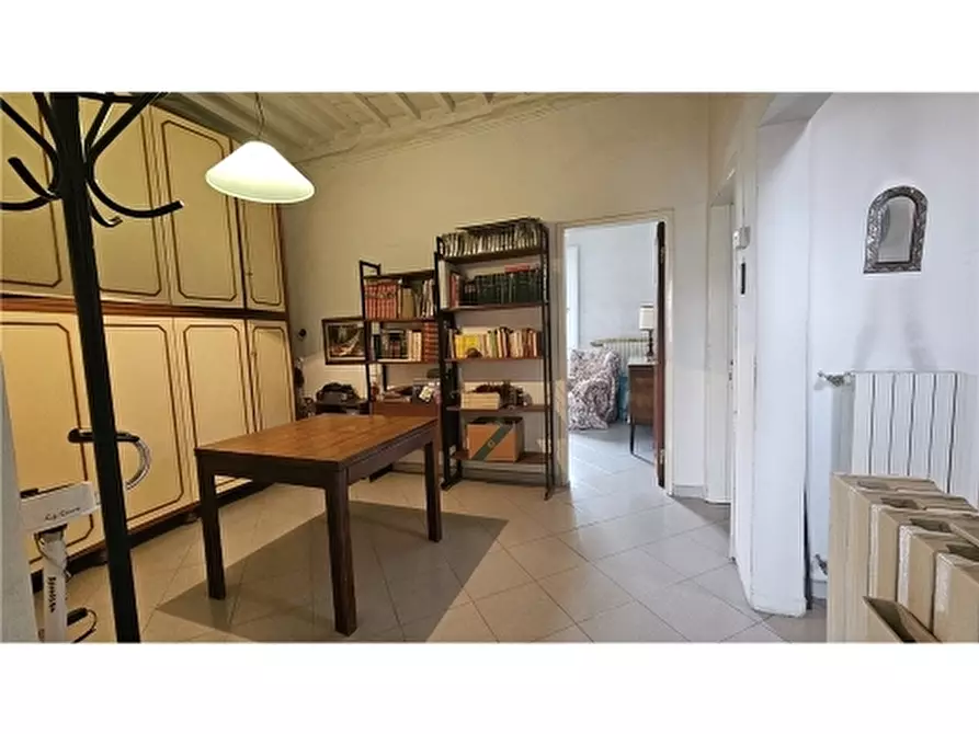 Immagine 20 di Appartamento in vendita  a Montelupo Fiorentino