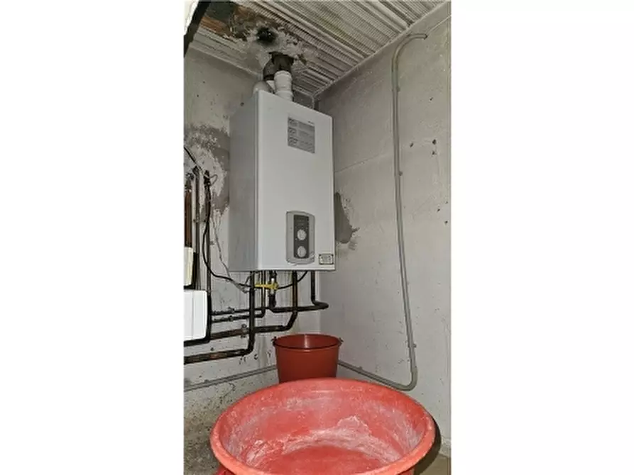 Immagine 25 di Appartamento in vendita  a Montelupo Fiorentino