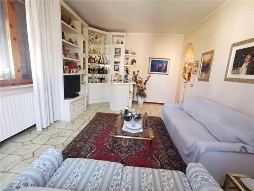 Immagine 2 di Appartamento in vendita  a Vinci