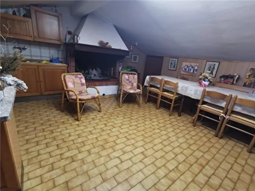 Immagine 14 di Appartamento in vendita  a Vinci