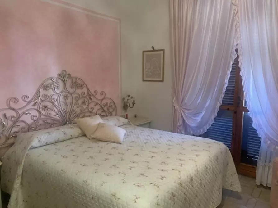 Immagine 35 di Appartamento in vendita  a Vinci