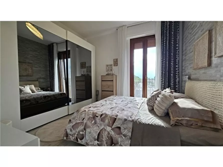 Immagine 18 di Appartamento in vendita  a Empoli