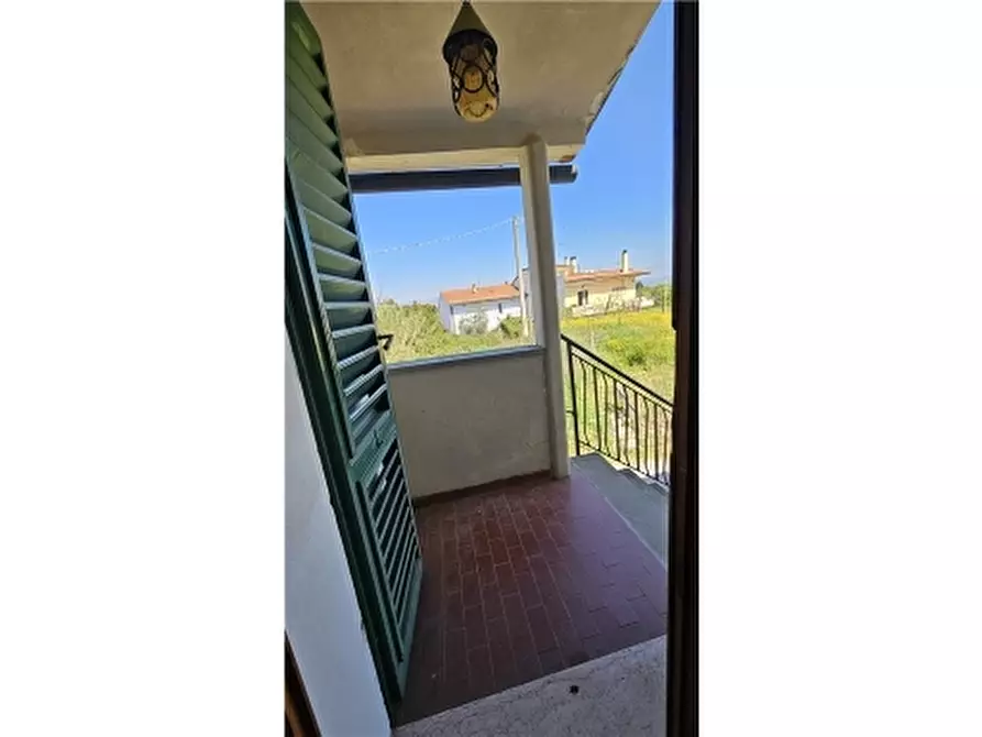 Immagine 2 di Appartamento in vendita  a Empoli