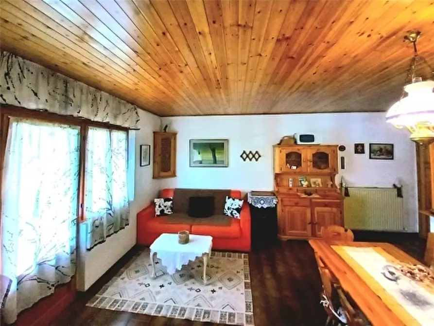 Immagine 3 di Appartamento in vendita  a Fiumalbo