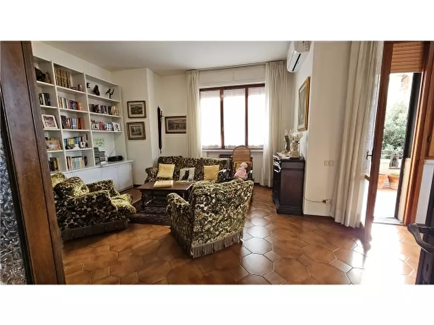 Immagine 4 di Appartamento in vendita  a Empoli