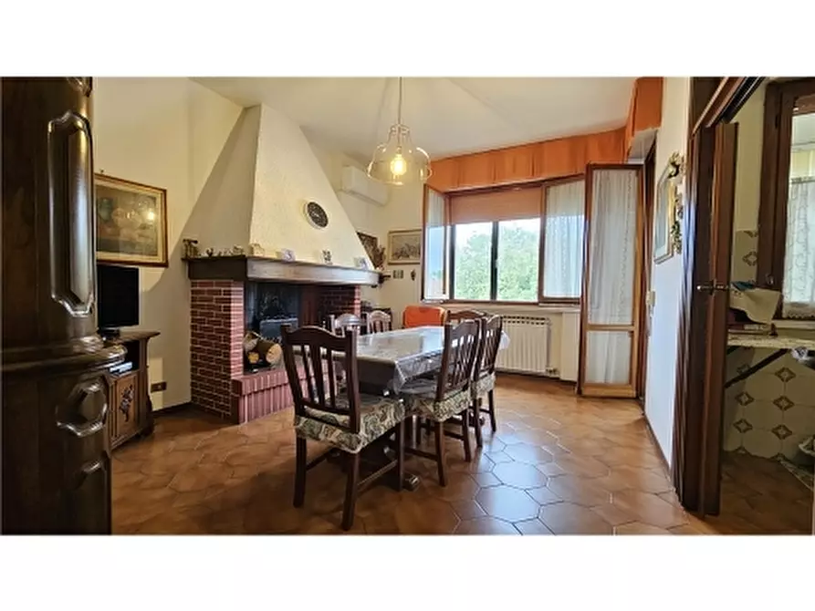 Immagine 9 di Appartamento in vendita  a Empoli