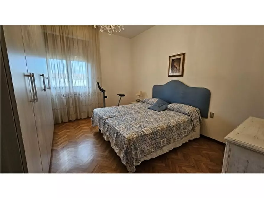 Immagine 17 di Appartamento in vendita  a Empoli