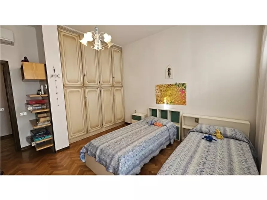 Immagine 20 di Appartamento in vendita  a Empoli