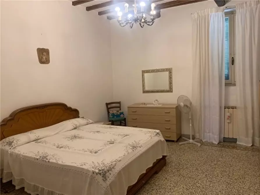 Immagine 16 di Appartamento in vendita  a San Miniato