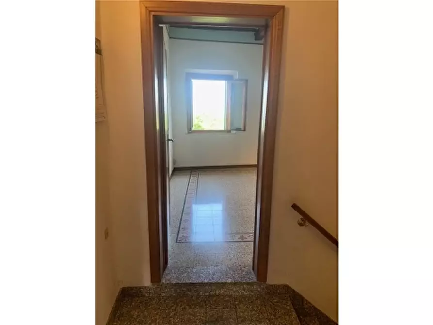 Immagine 11 di Appartamento in vendita  a San Miniato