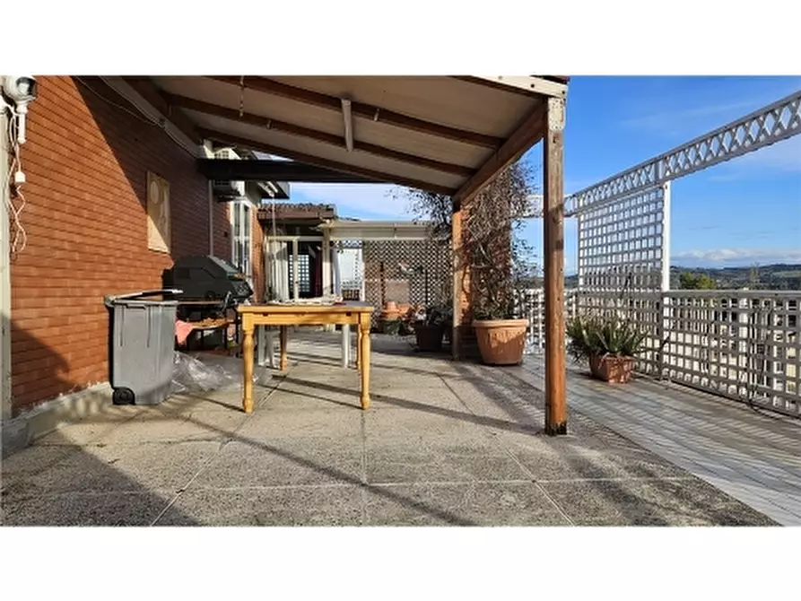 Immagine 7 di Appartamento in vendita  a Empoli