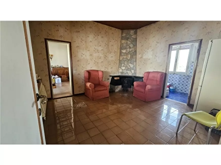 Immagine 9 di Appartamento in vendita  a Empoli