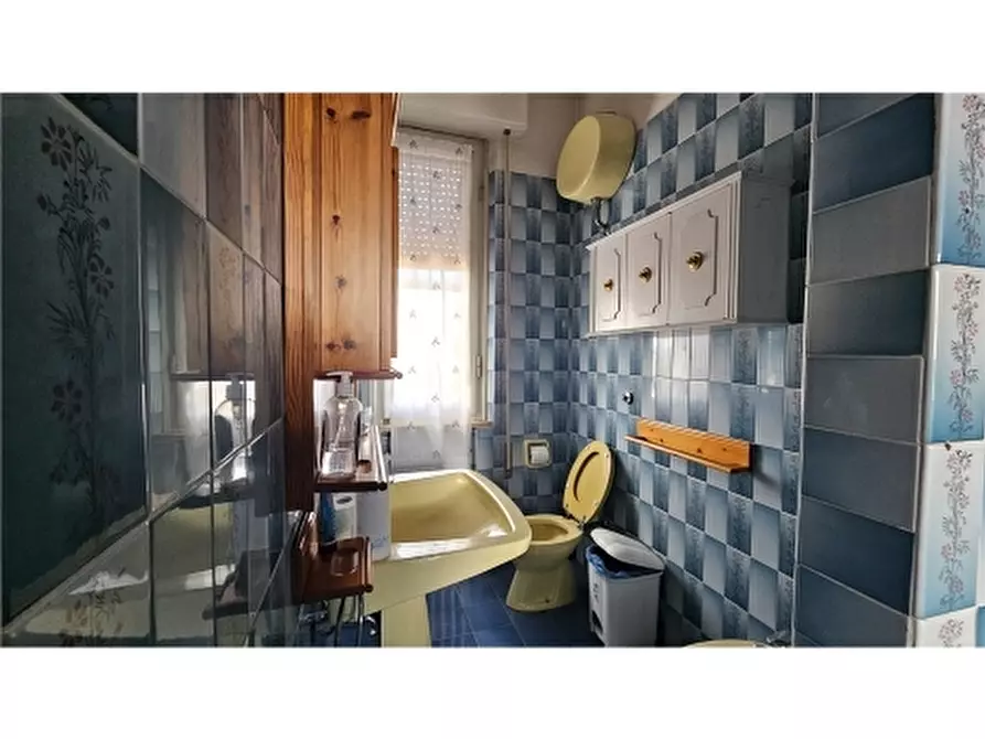 Immagine 12 di Appartamento in vendita  a Empoli