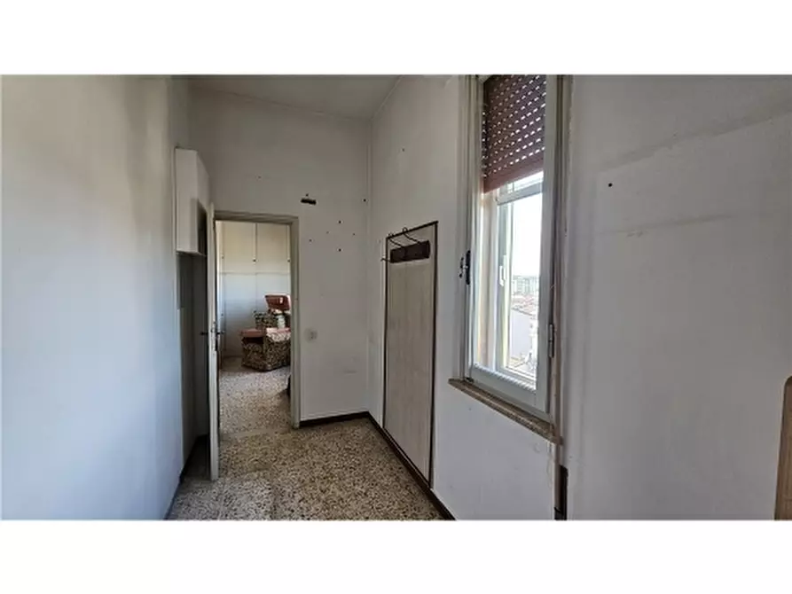 Immagine 25 di Appartamento in vendita  a Empoli