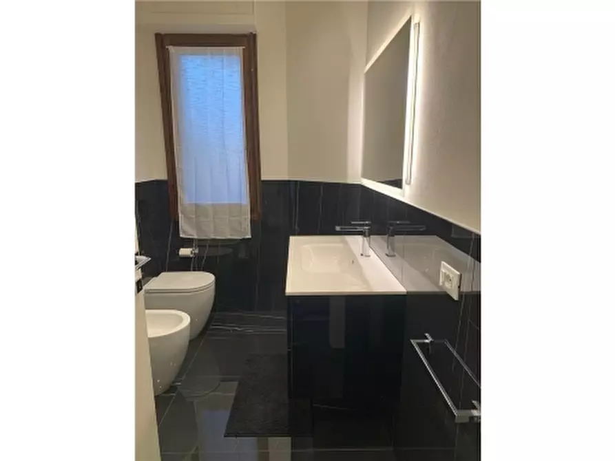 Immagine 15 di Appartamento in vendita  a Empoli